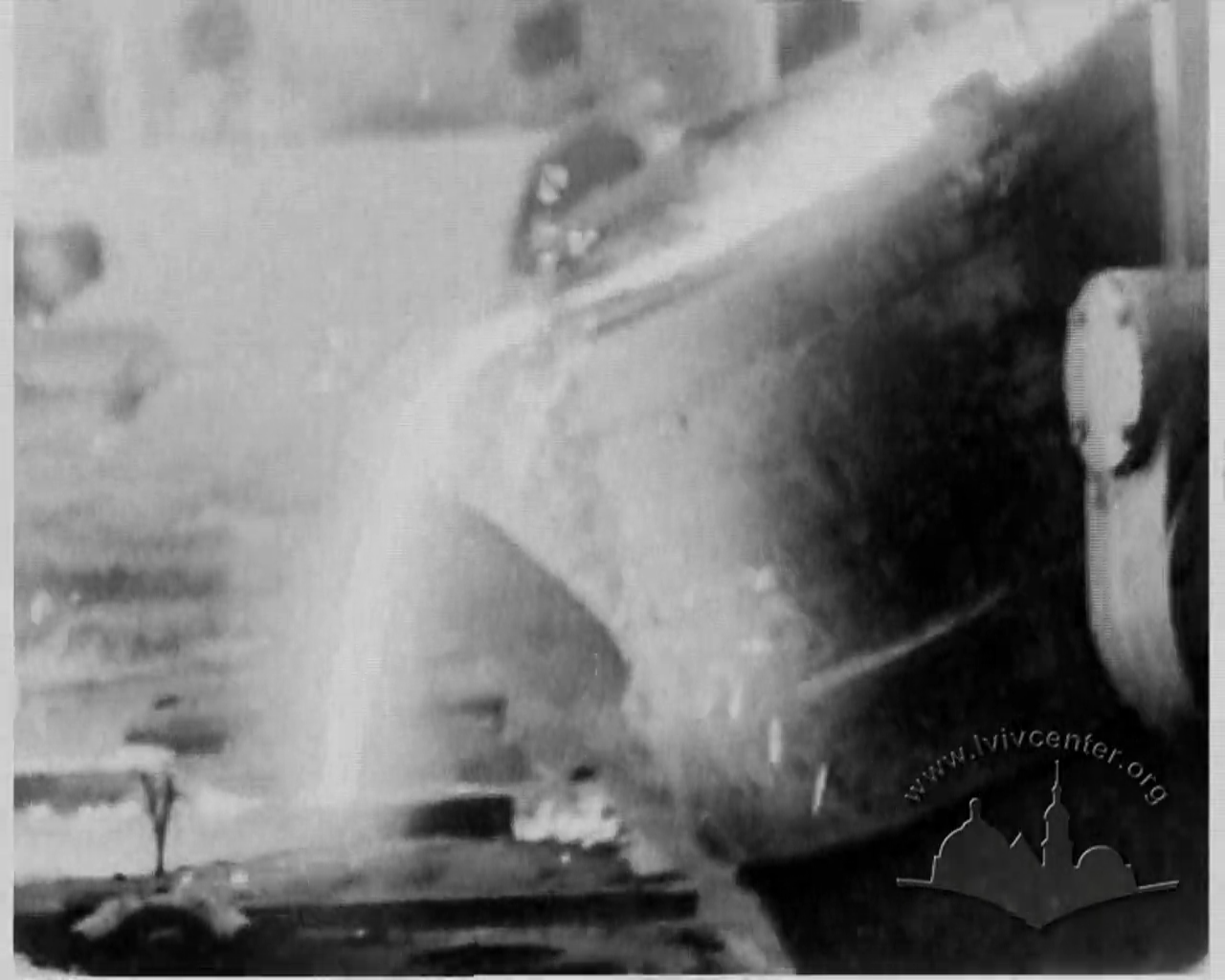 Катерина, розповідає, як плавила дорогоцінні метали для електронних приладів Полярону