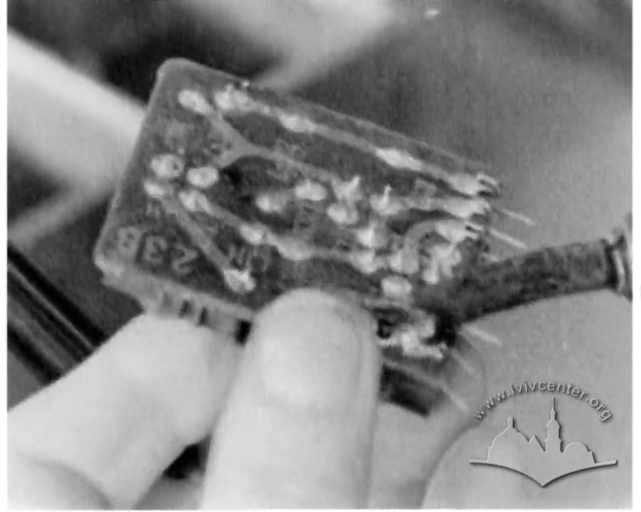 Ірина, розповідає про те, як в неї гнили пальці від роботи